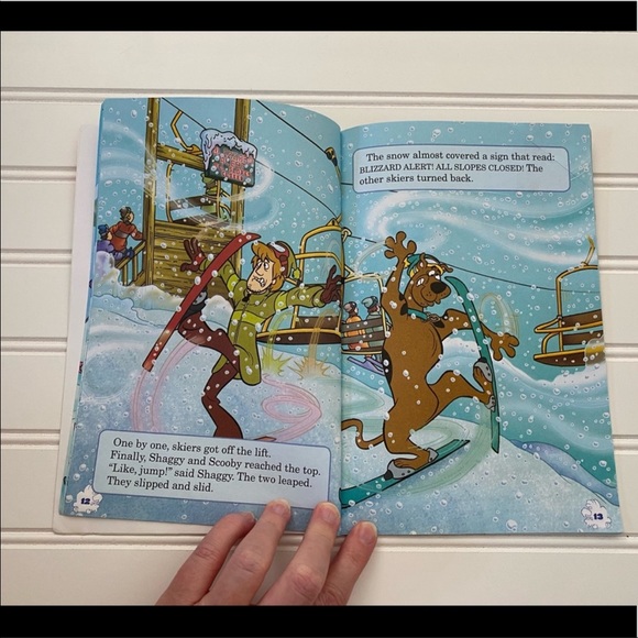 SALE❤️ Book Bundle If You Give A Mouse A Brownie & Scooby Doo - Paperback - Picture 12 of 12